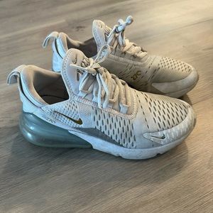 Women’s Nike Air Max 270